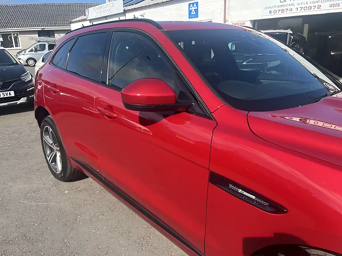 Used 2017 Jaguar F-Pace R-Sport Firenze Red - Interior and Exterior details 7