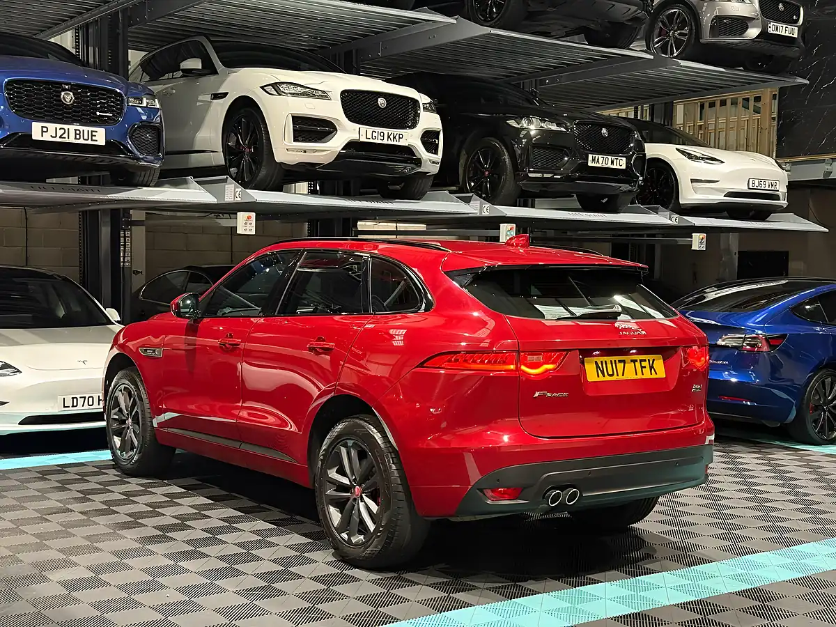 Used 2017 Jaguar F-Pace R-Sport Red - Interior and Exterior details 7