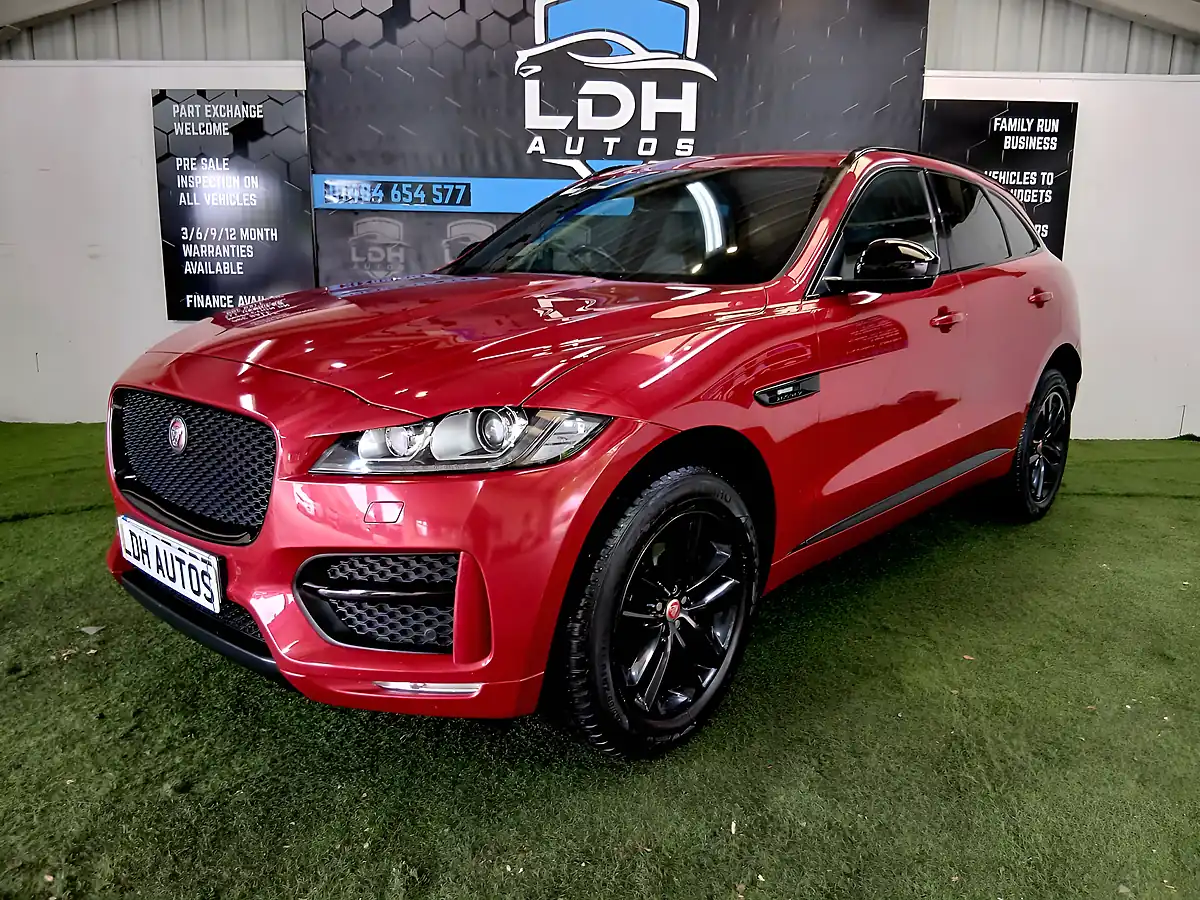 Used 2017 Jaguar F-Pace R-Sport Red - Interior and Exterior details 7