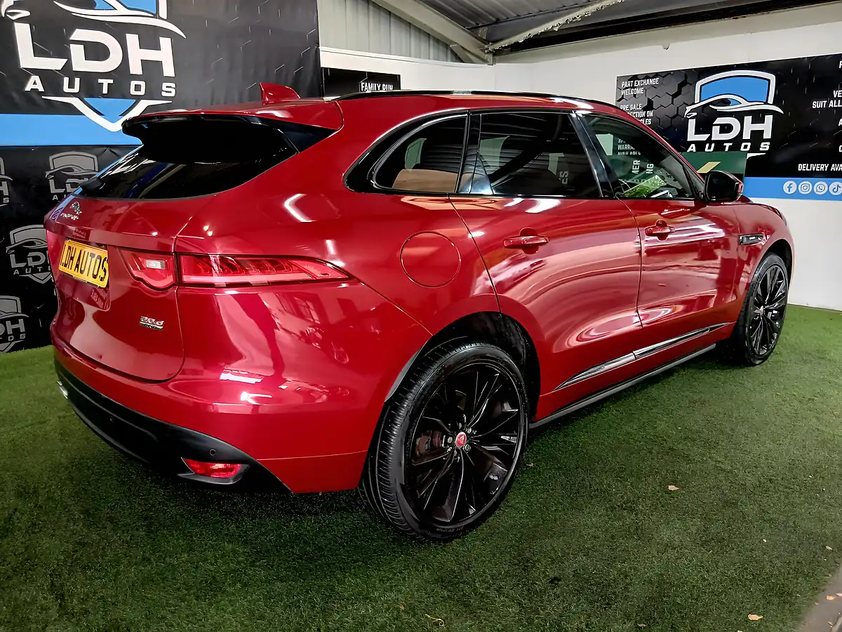 Used 2017 Jaguar F-Pace R-Sport Red - Interior and Exterior details 3