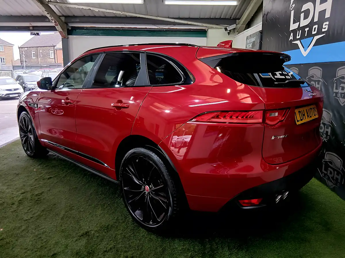Used 2017 Jaguar F-Pace R-Sport Red - Interior and Exterior details 5