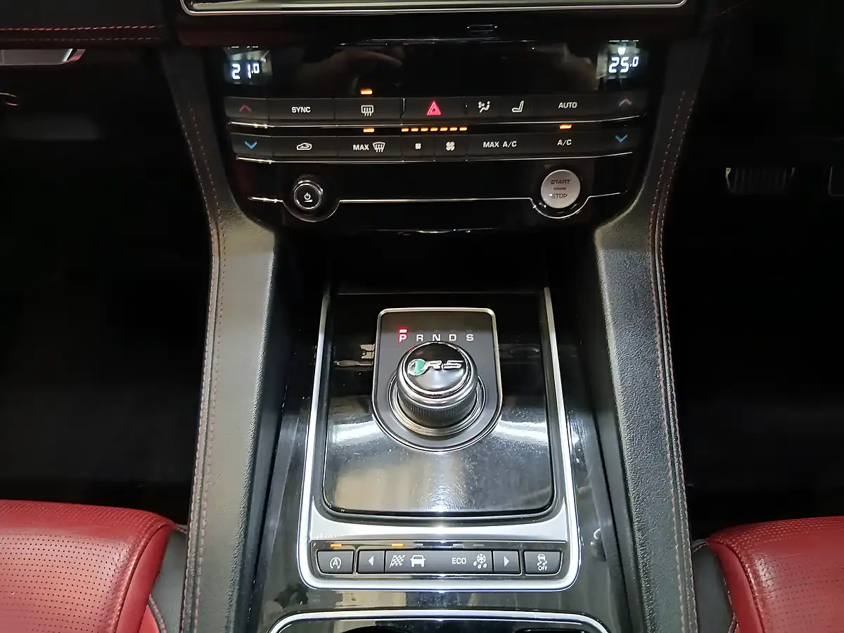 Used 2017 Jaguar F-Pace R-Sport Red - Interior and Exterior details 18