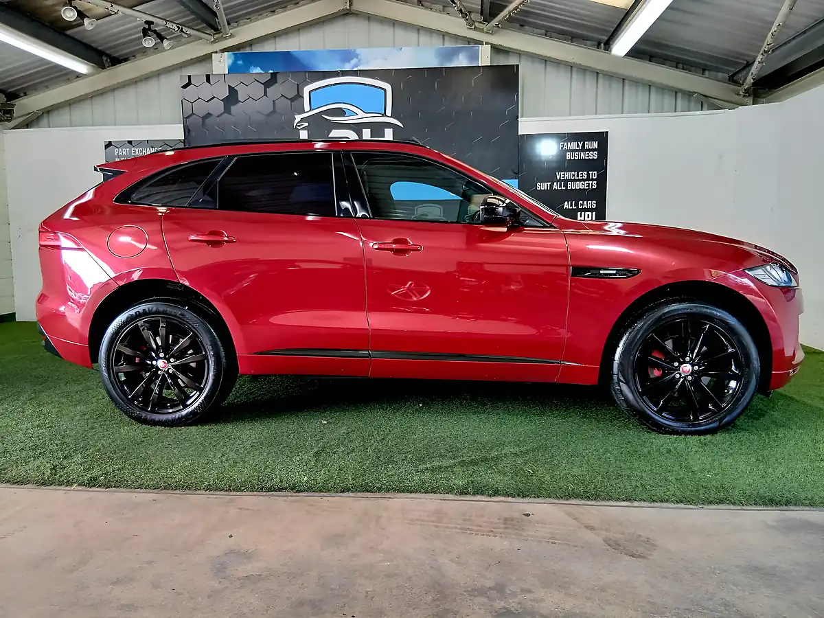Used 2017 Jaguar F-Pace R-Sport Red - Interior and Exterior details 2