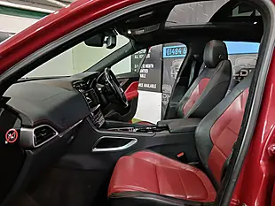 Used 2017 Jaguar F-Pace R-Sport Red - Interior and Exterior details 6