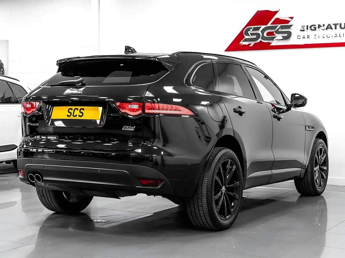 Used 2017 Jaguar F-Pace R-Sport Santorini Black - Interior and Exterior details 4