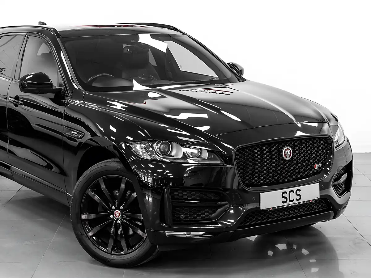 Used 2017 Jaguar F-Pace R-Sport Santorini Black - Interior and Exterior details 7