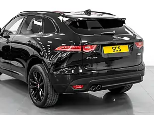 Used 2017 Jaguar F-Pace R-Sport Santorini Black - Interior and Exterior details 8