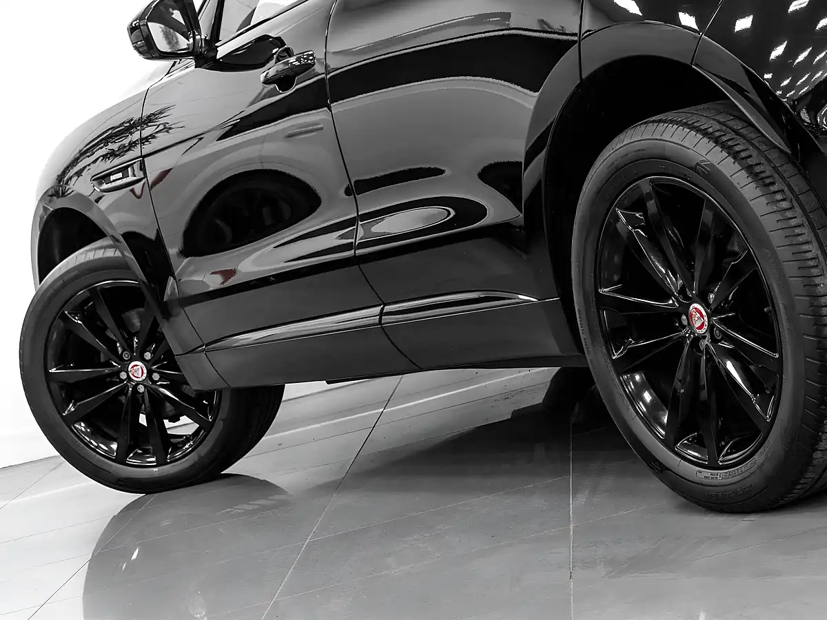 Used 2017 Jaguar F-Pace R-Sport Santorini Black - Interior and Exterior details 9