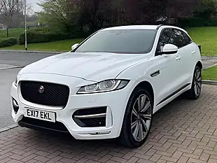 Used 2017 Jaguar F-Pace R-Sport White - Interior and Exterior details 5