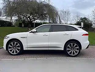 Used 2017 Jaguar F-Pace R-Sport White - Interior and Exterior details 9