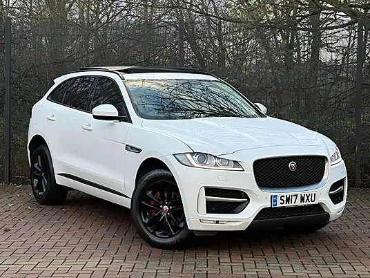2017 Jaguar F-PACE R-Sport D180