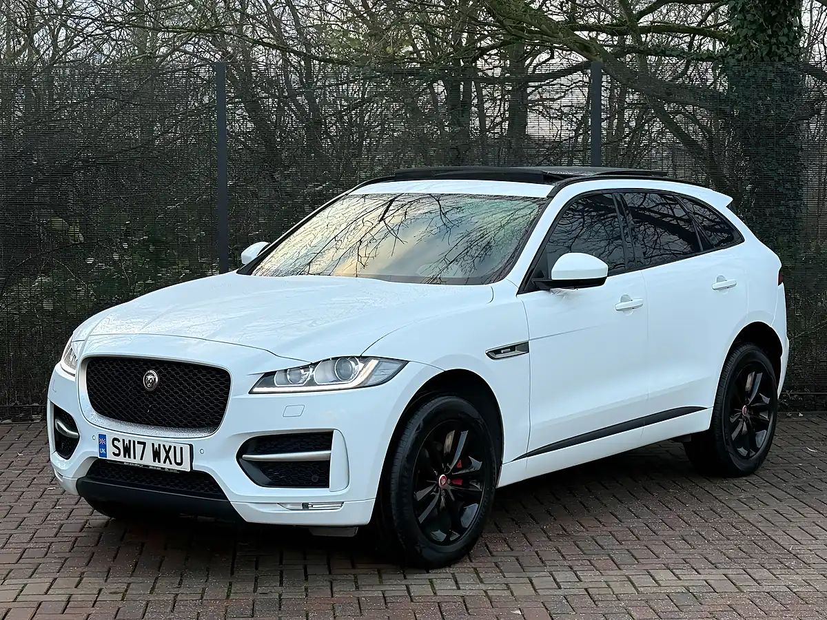 Used 2017 Jaguar F-Pace R-Sport White - Interior and Exterior details 5