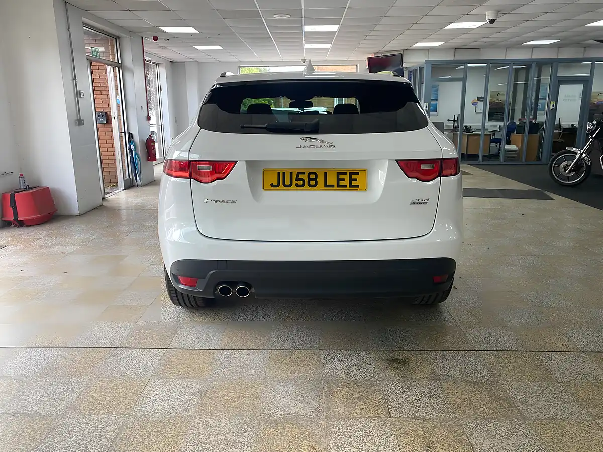 Used 2017 Jaguar F-Pace R-Sport White - Interior and Exterior details 5