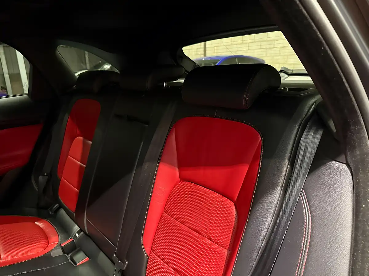 Used 2017 Jaguar F-Pace R-Sport White - Interior and Exterior details 15