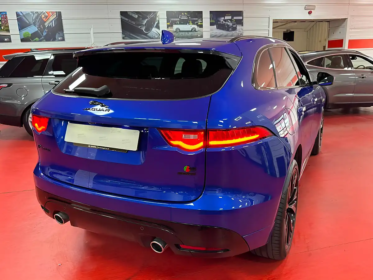 Used 2017 Jaguar F-Pace S Caesium Blue - Interior and Exterior details 7
