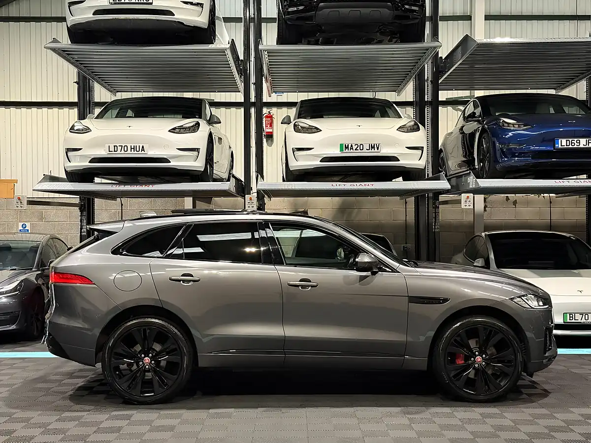 Used 2017 Jaguar F-Pace S Grey - Interior and Exterior details 10