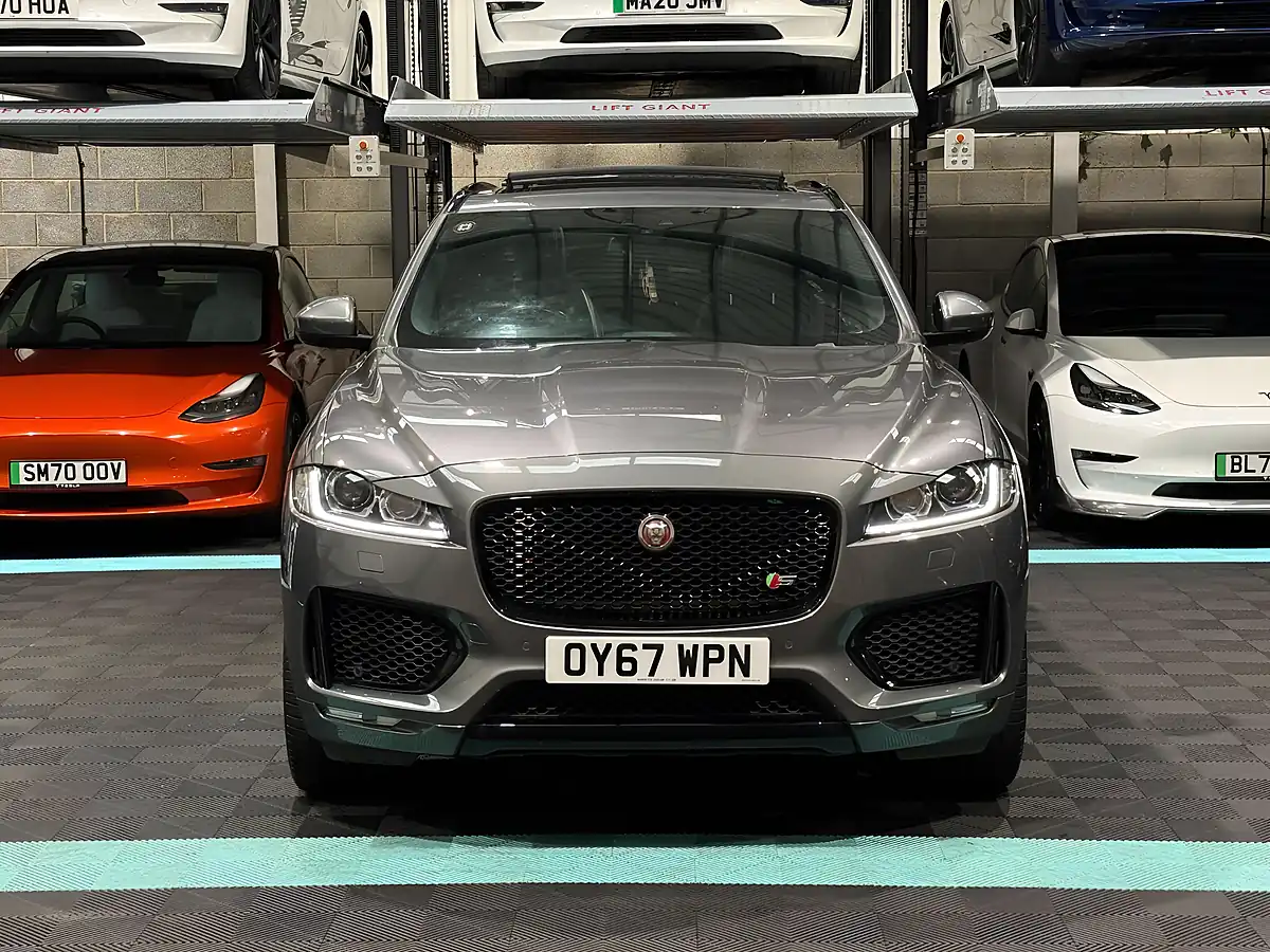 Used 2017 Jaguar F-Pace S Grey - Interior and Exterior details 4