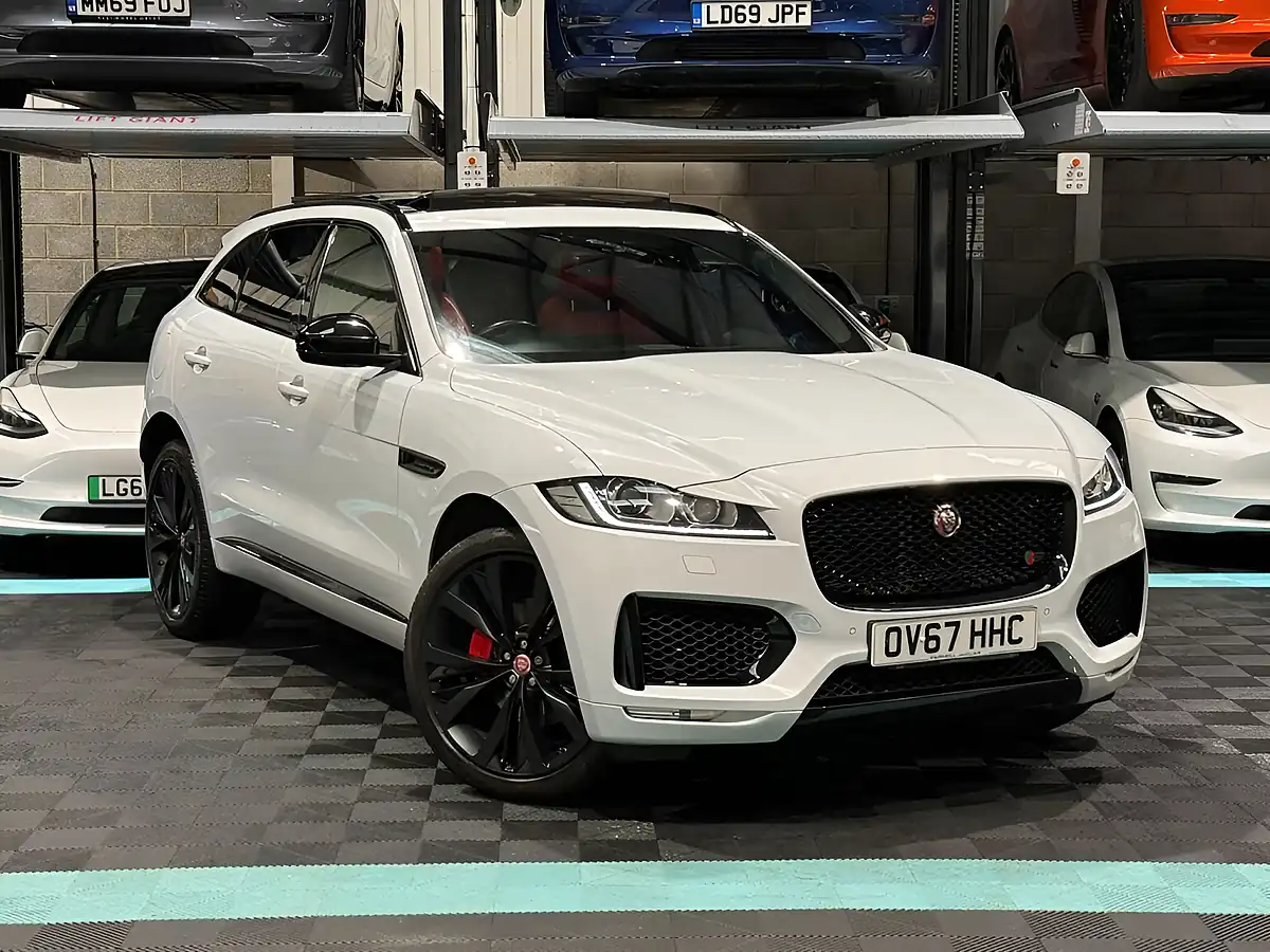 Used 2017 Jaguar F-Pace S White - Front View