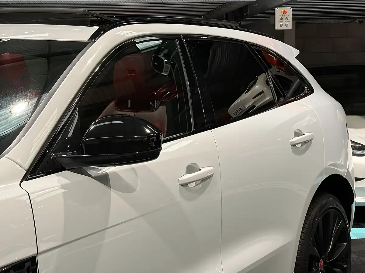 Used 2017 Jaguar F-Pace S White - Interior and Exterior details 14