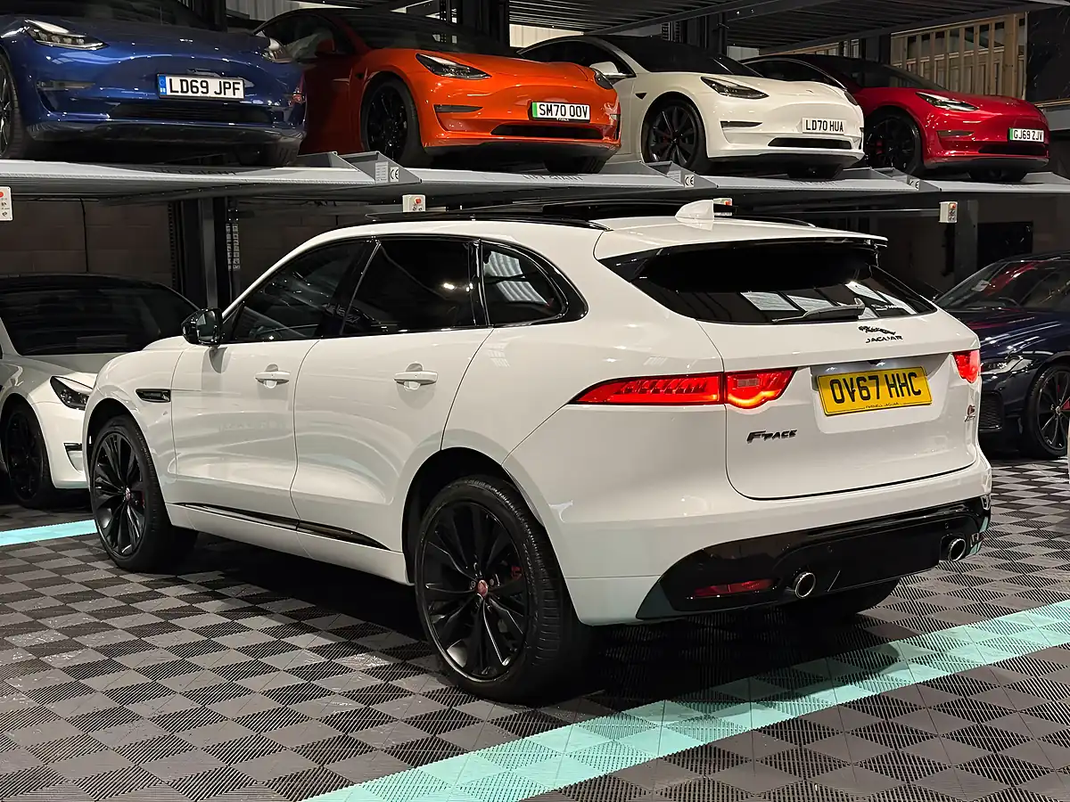 Used 2017 Jaguar F-Pace S White - Interior and Exterior details 7
