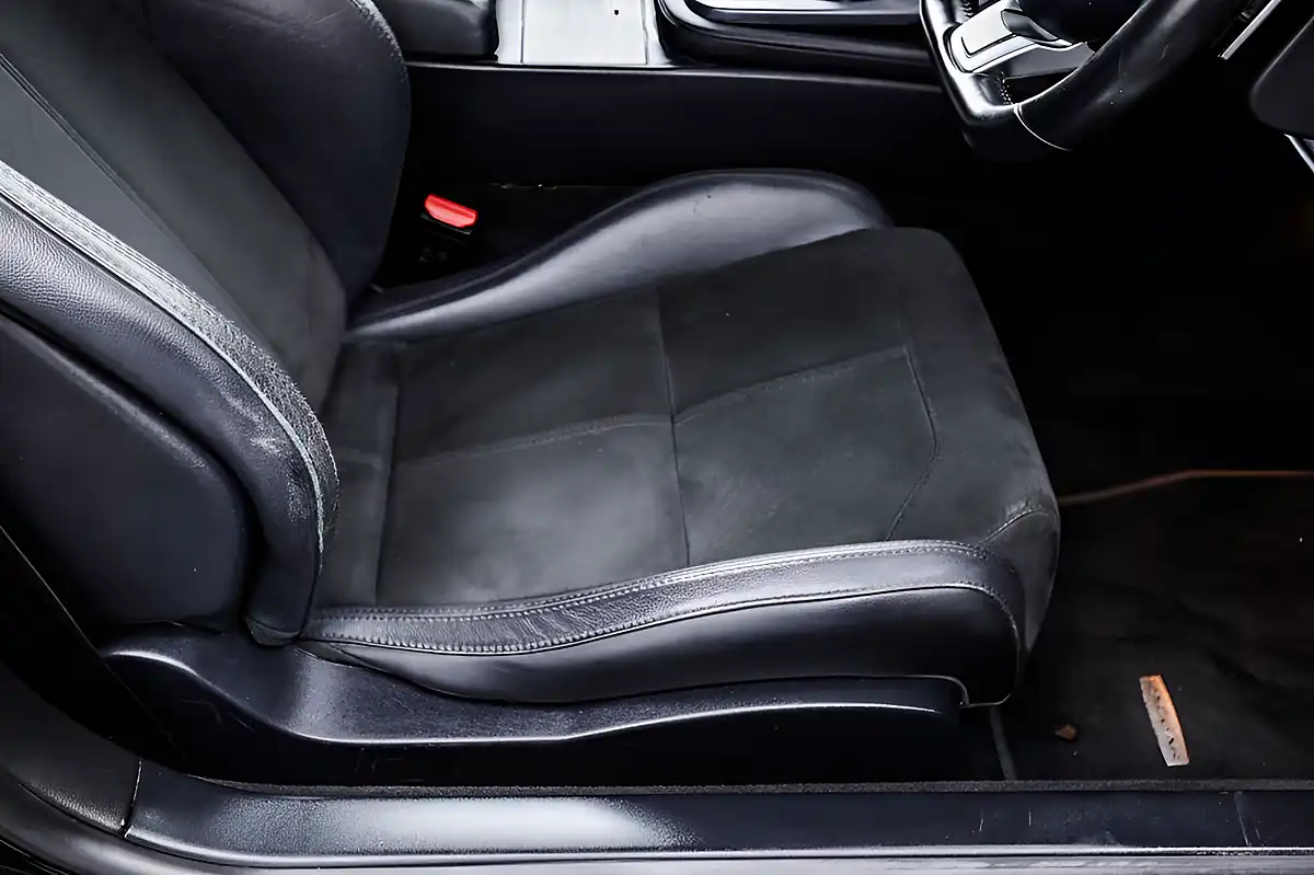 Used 2017 Jaguar F-Type R-Dynamic Black - Interior and Exterior details 14