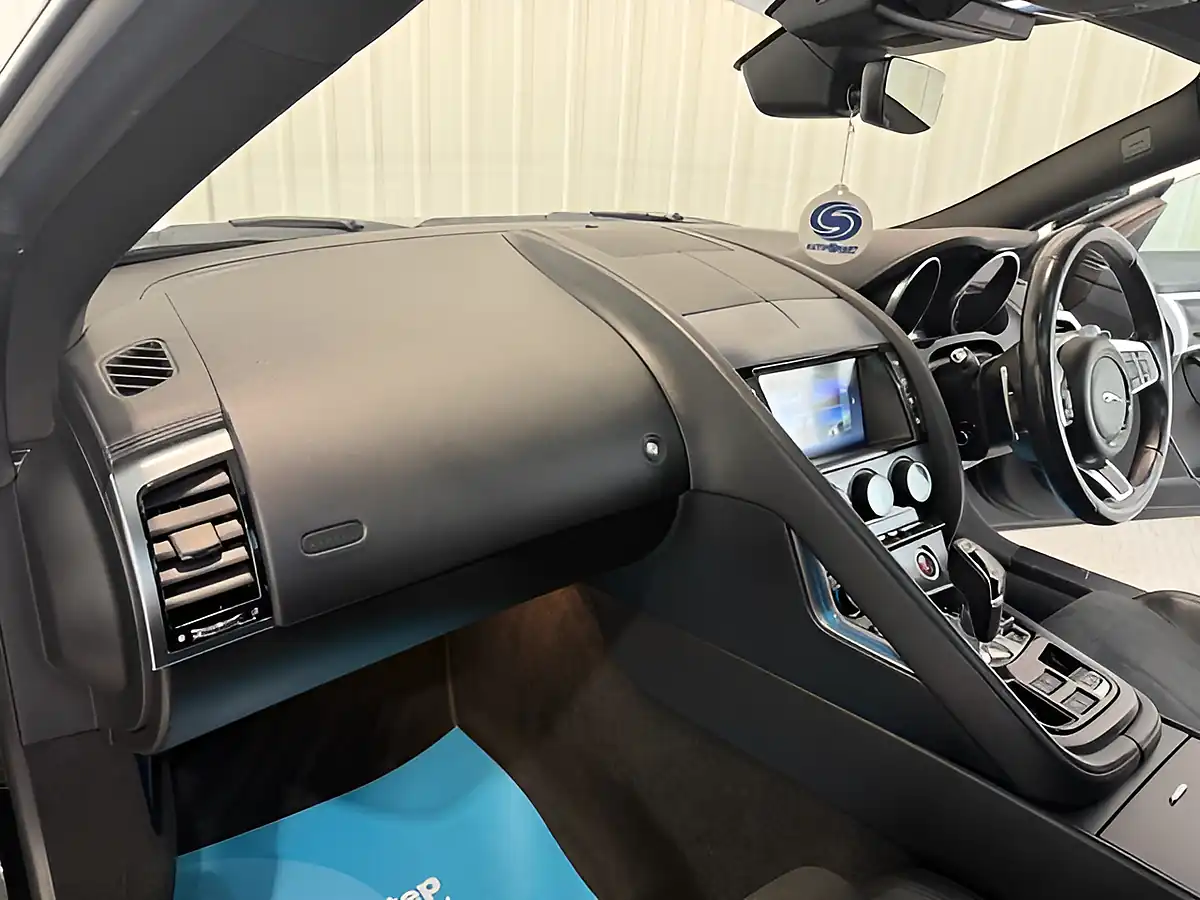 Used 2017 Jaguar F-Type R-Dynamic Coupe Black - Interior and Exterior details 9