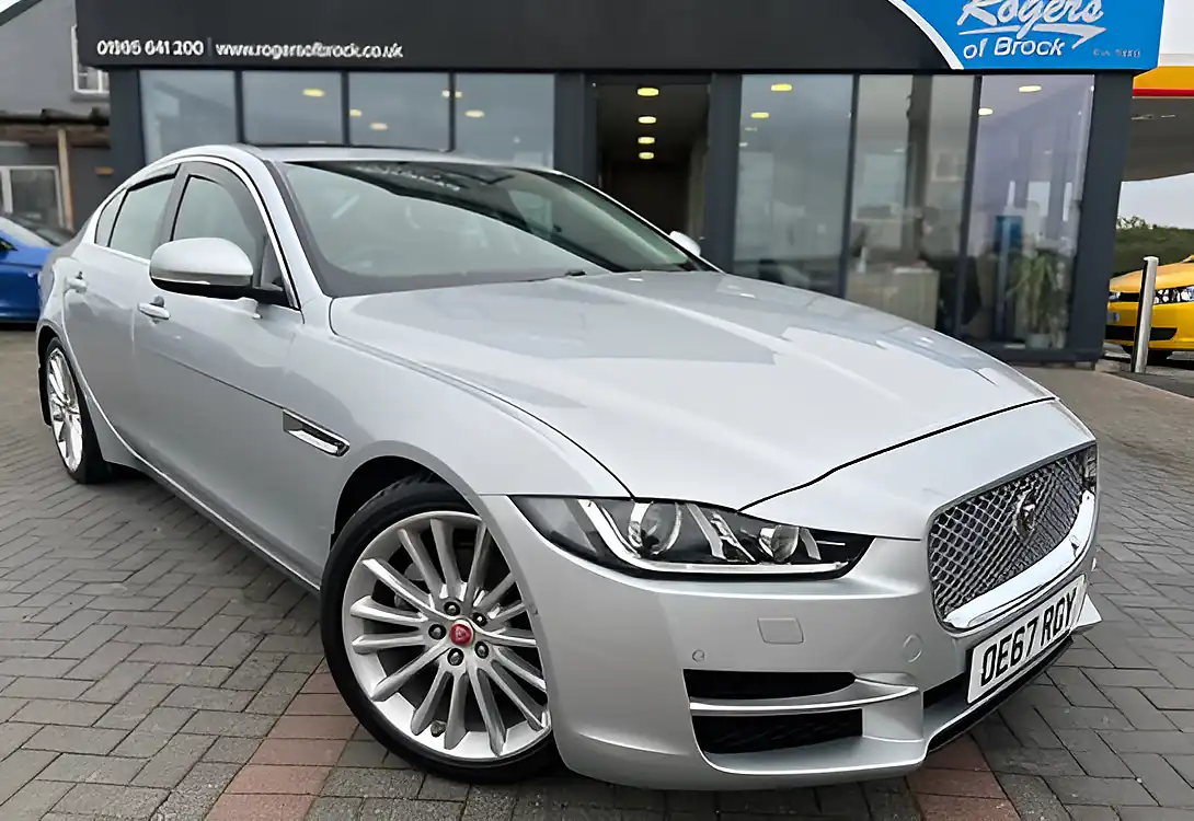 Used 2017 Jaguar Xe Portfolio Indus Silver - Front View
