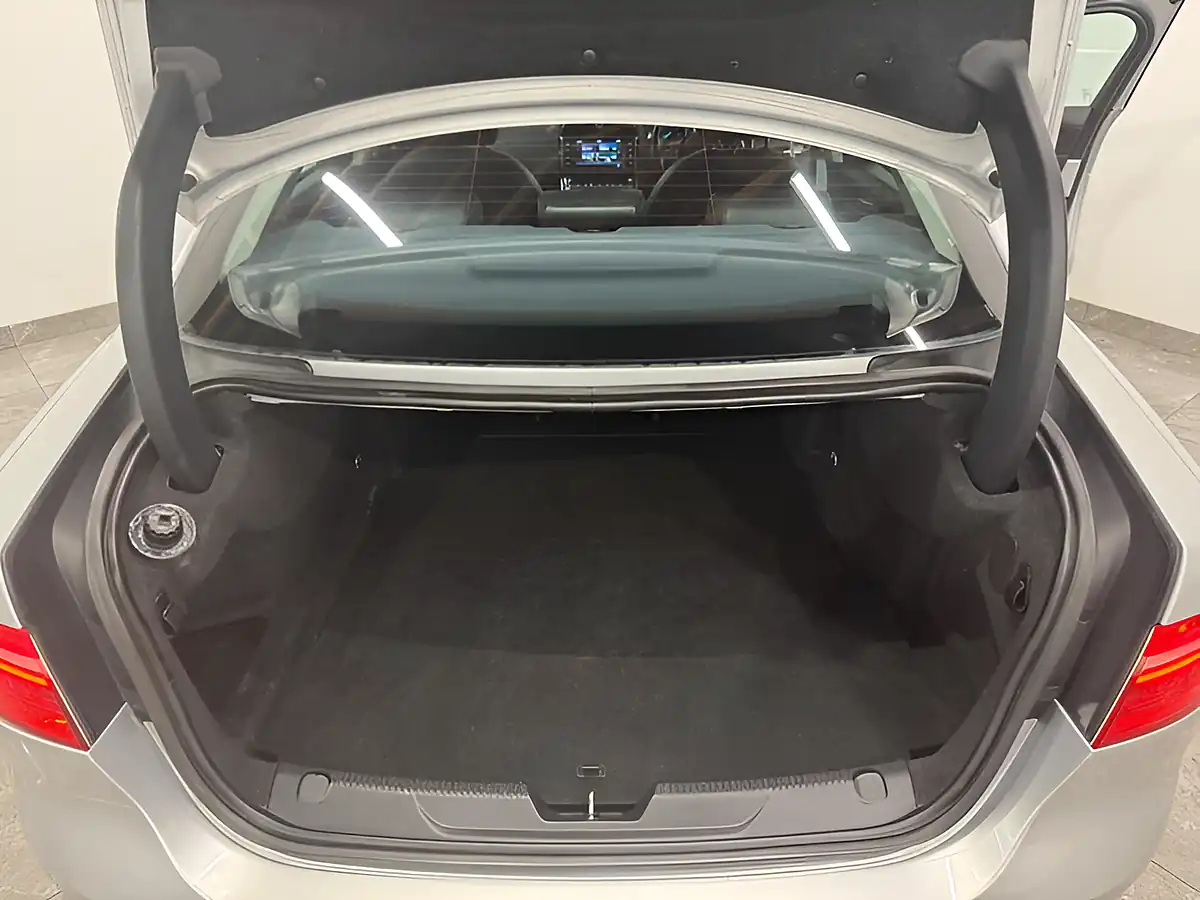Used 2017 Jaguar Xe Portfolio Silver - Interior and Exterior details 19
