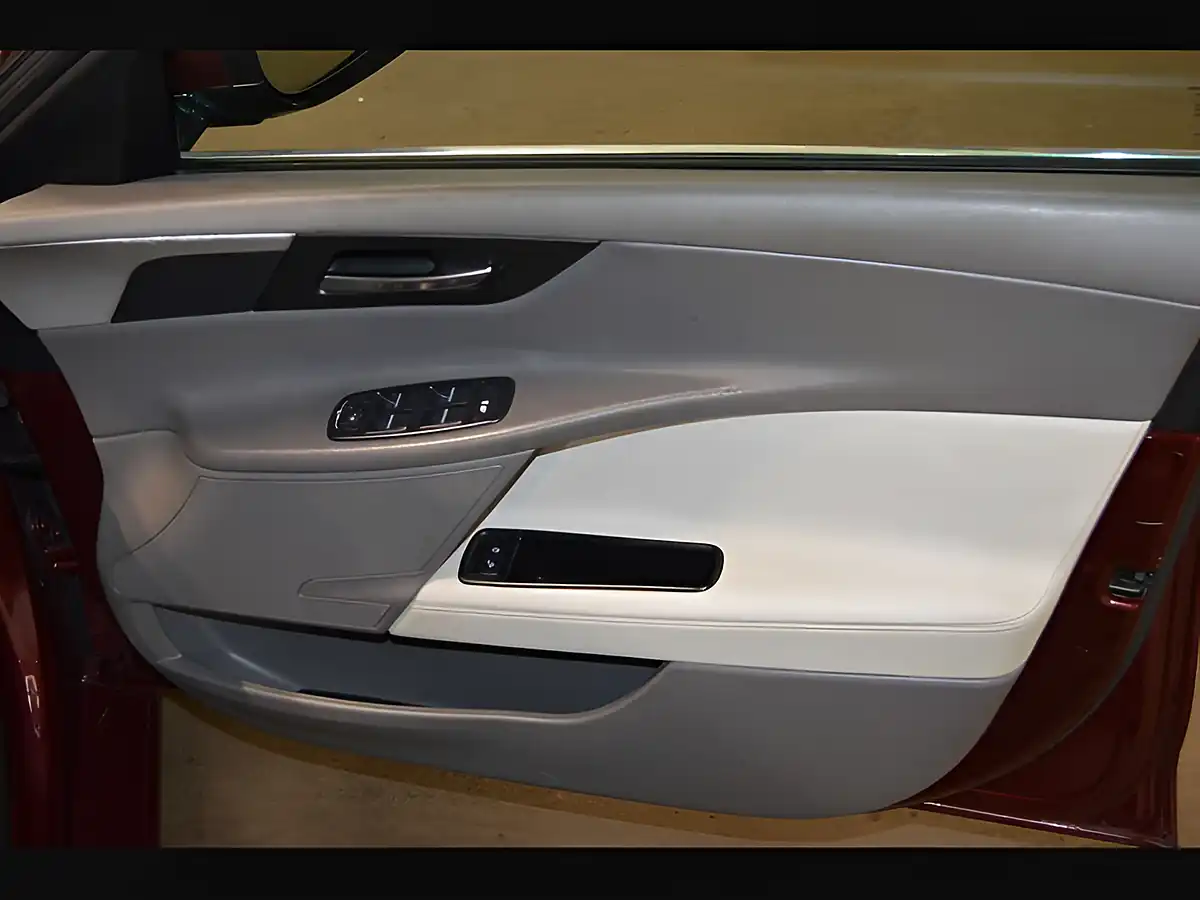 Used 2017 Jaguar Xe Prestige Caldera Red - Interior and Exterior details 13