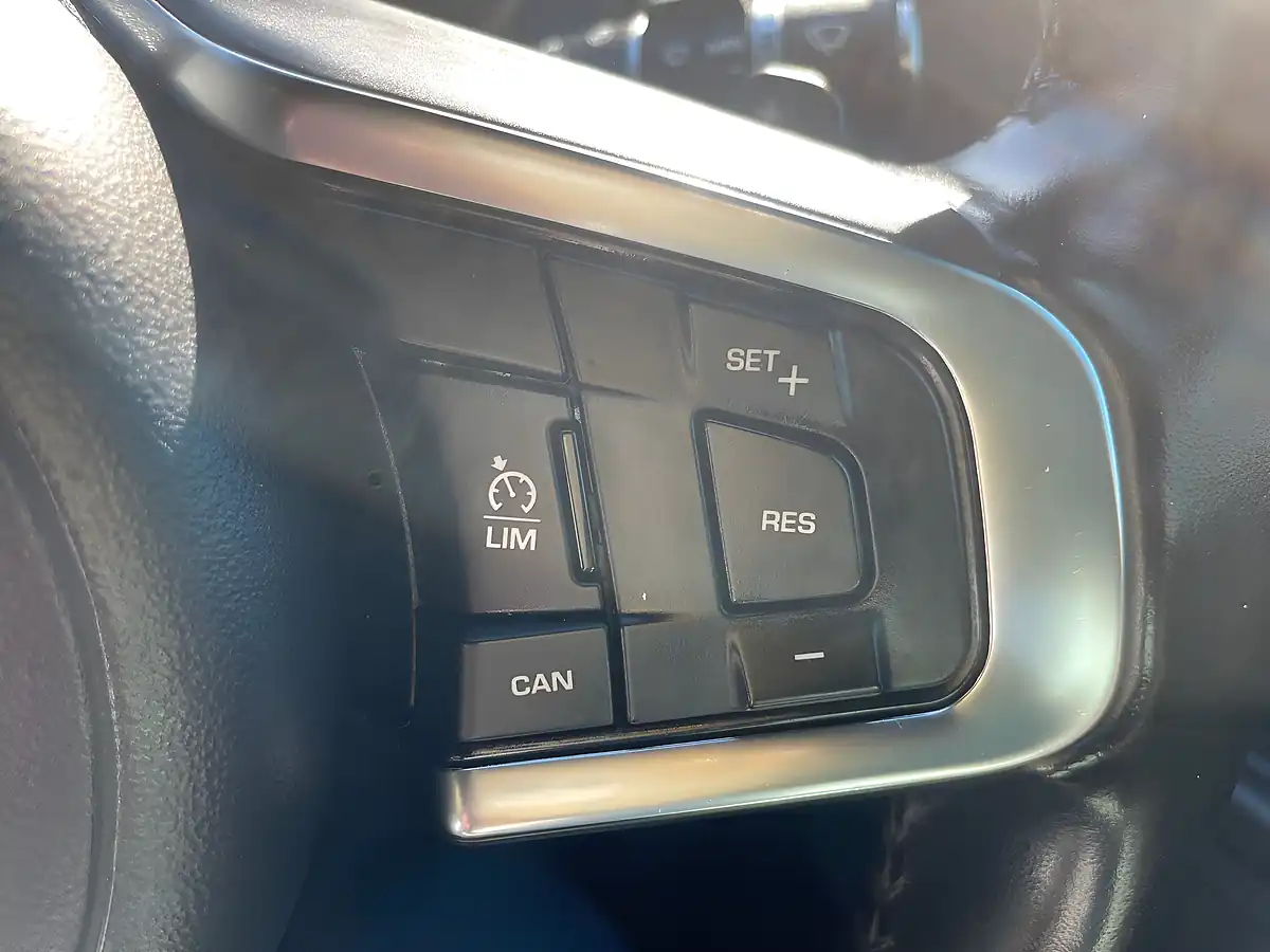 Used 2017 Jaguar Xe Prestige Red - Interior and Exterior details 18