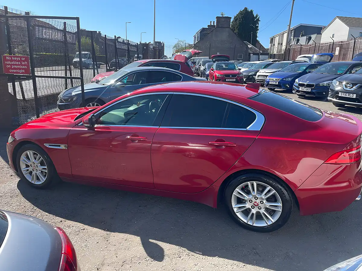 Used 2017 Jaguar Xe Prestige Red - Interior and Exterior details 7