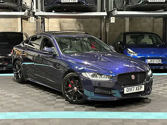 2017 Jaguar XE 2.0d R-Sport Auto