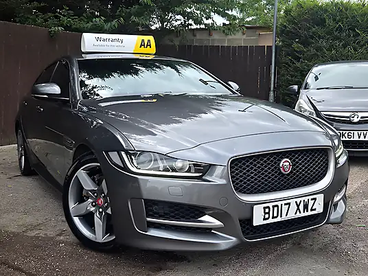 2017 Jaguar XE 2.0d R-Sport