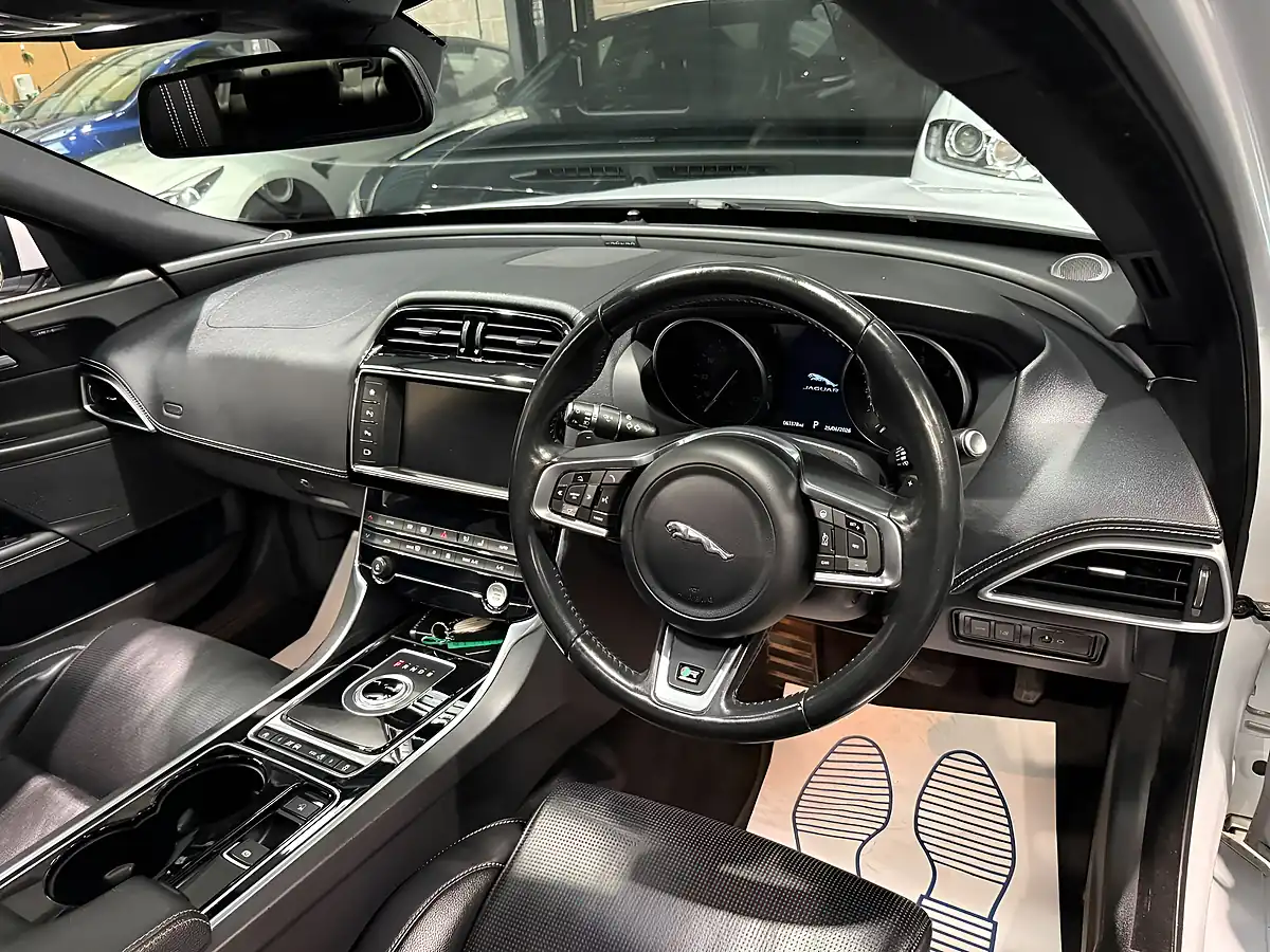 Used 2017 Jaguar Xe R-Sport White - Interior and Exterior details 12