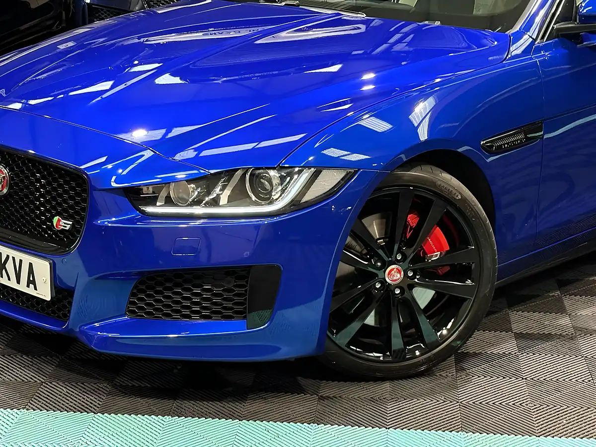Used 2017 Jaguar Xe S Blue - Interior and Exterior details 12