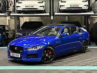 Used 2017 Jaguar Xe S Blue - Interior and Exterior details 5