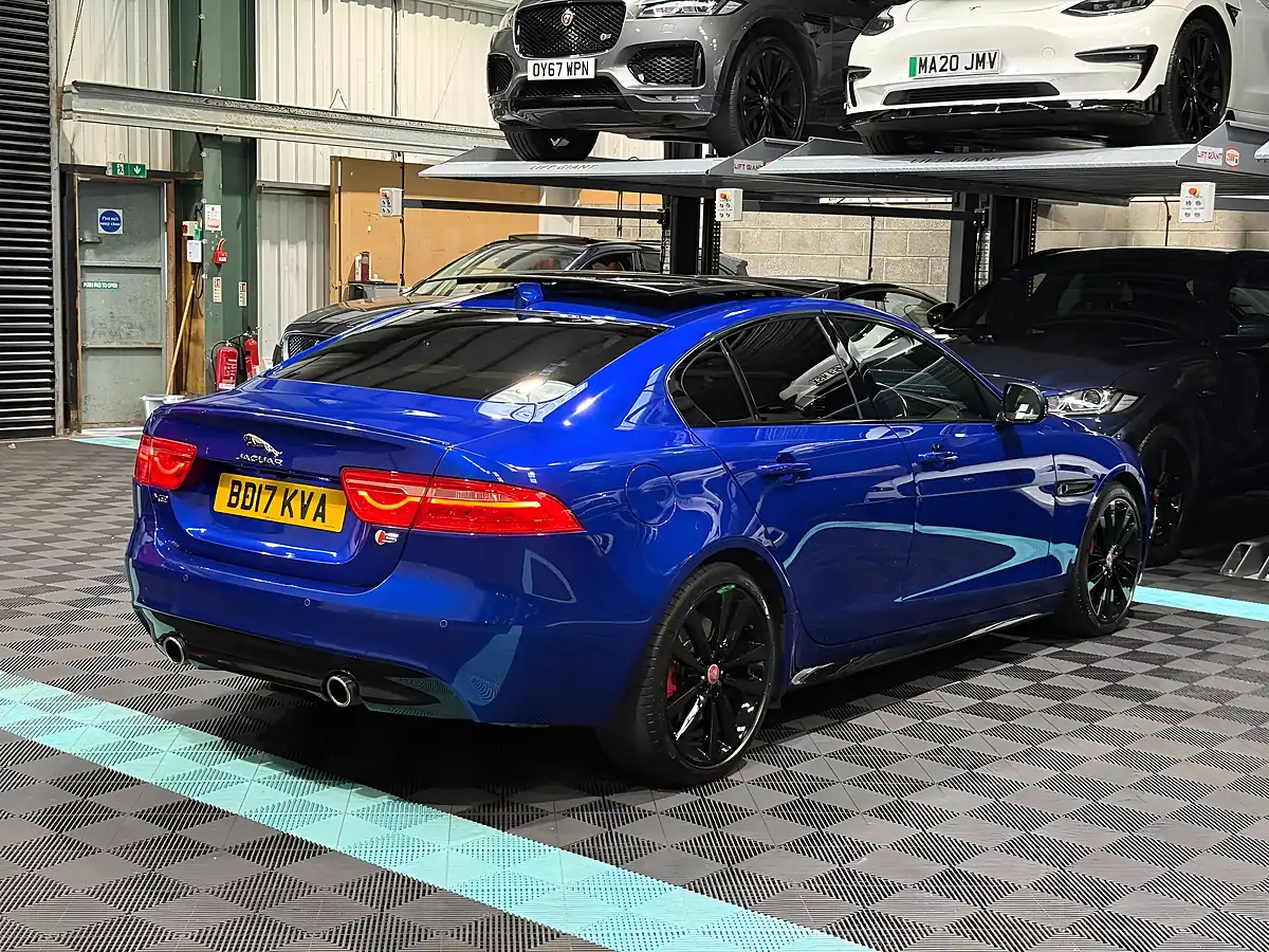 Used 2017 Jaguar Xe S Blue - Interior and Exterior details 9