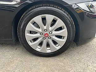 Used 2017 Jaguar Xe Se Black - Interior and Exterior details 14
