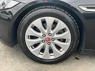 Used 2017 Jaguar Xe Se Black - Interior and Exterior details 6
