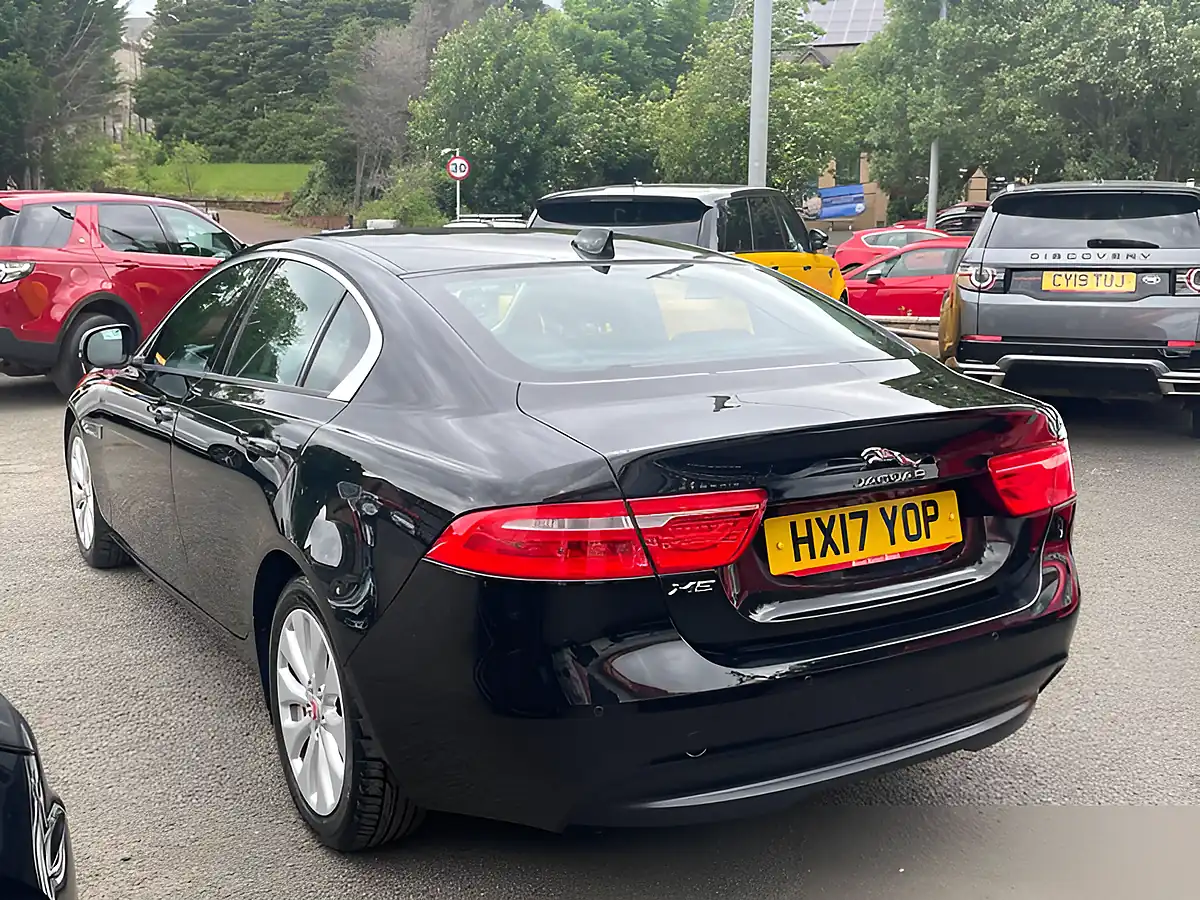 Used 2017 Jaguar Xe Se Black - Interior and Exterior details 9