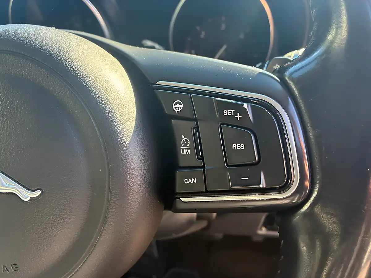 Used 2017 Jaguar Xf Portfolio Black - Interior and Exterior details 16