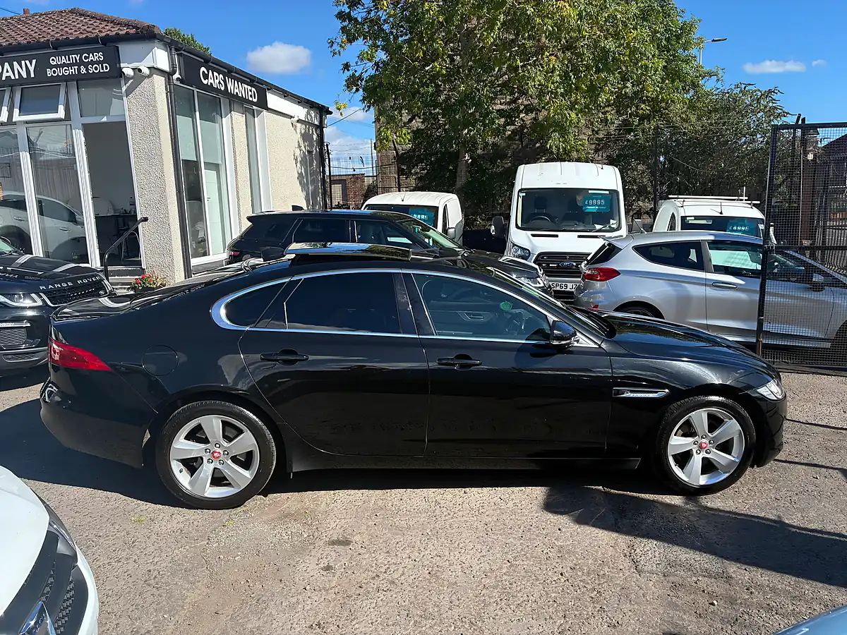 Used 2017 Jaguar Xf Portfolio Black - Interior and Exterior details 2
