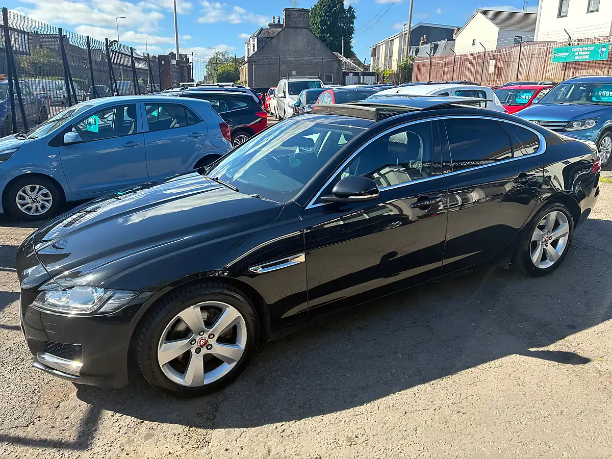 Used 2017 Jaguar Xf Portfolio Black - Interior and Exterior details 7