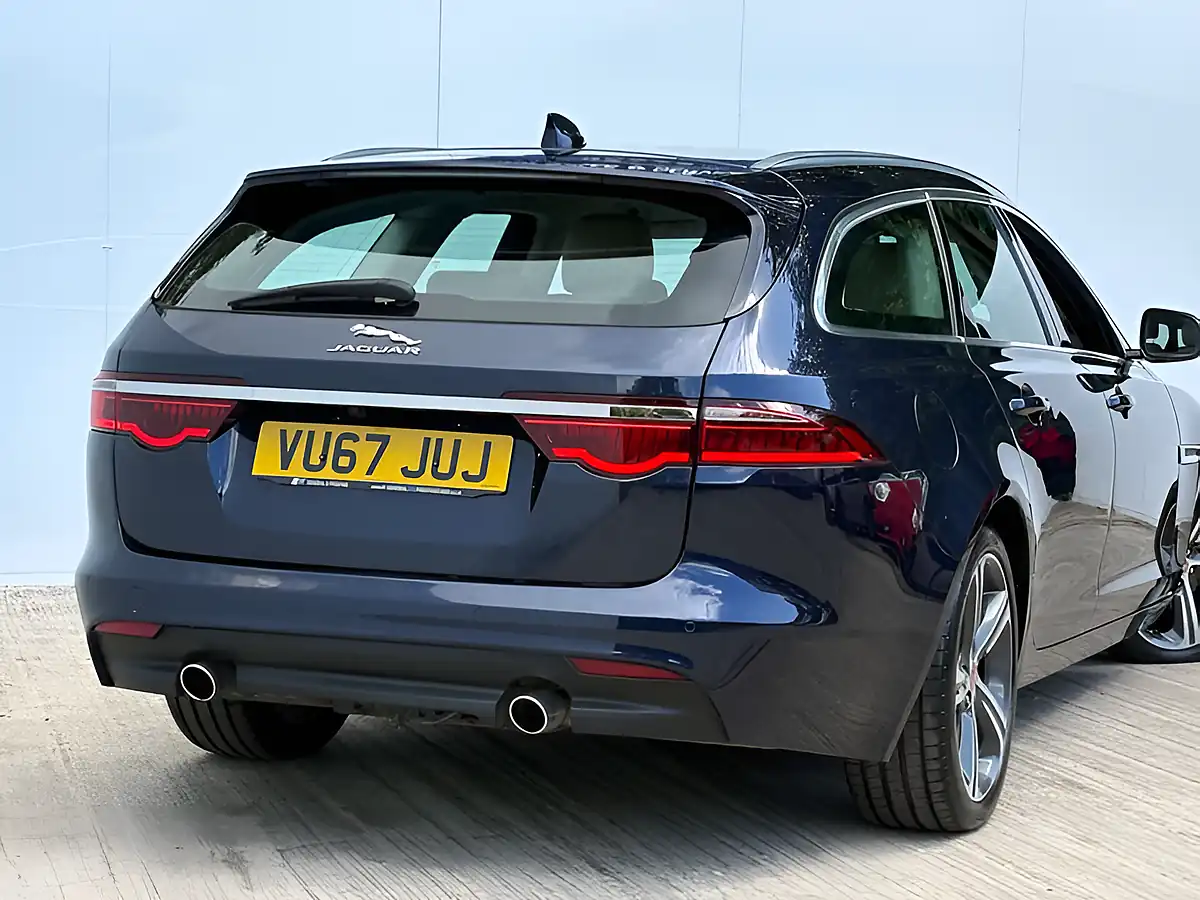 Used 2017 Jaguar Xf Portfolio Loire Blue - Interior and Exterior details 15