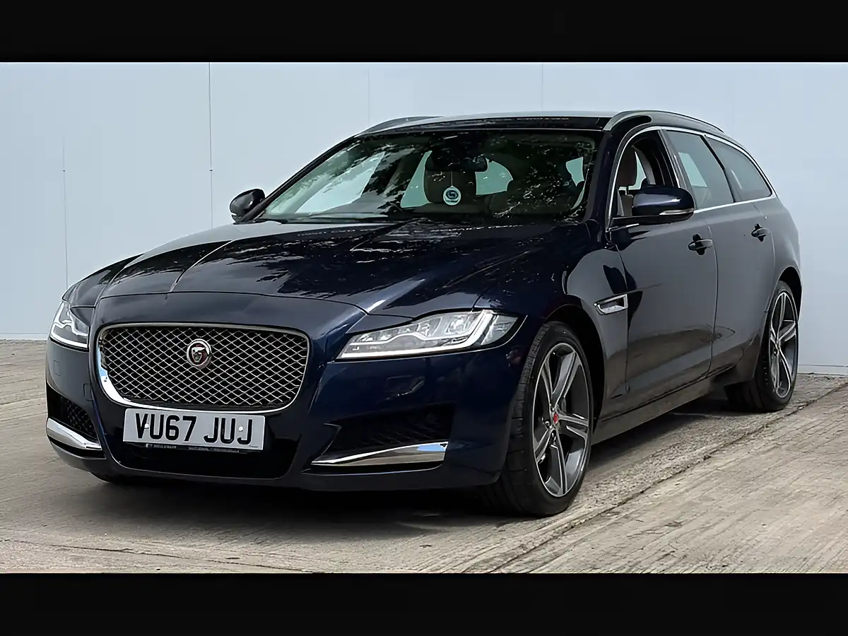 Used 2017 Jaguar Xf Portfolio Loire Blue - Interior and Exterior details 16