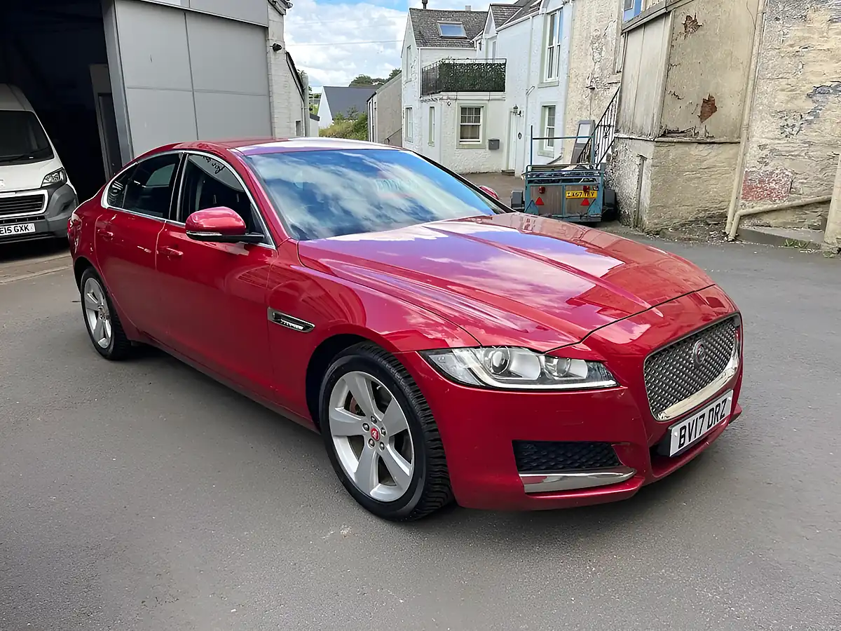 Used 2017 Jaguar Xf Portfolio Red - Interior and Exterior details 3