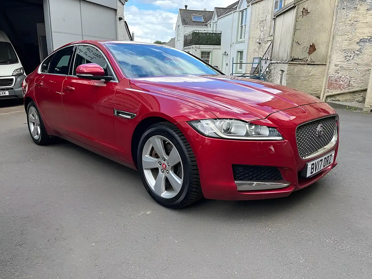 Used 2017 Jaguar Xf Portfolio Red - Interior and Exterior details 5