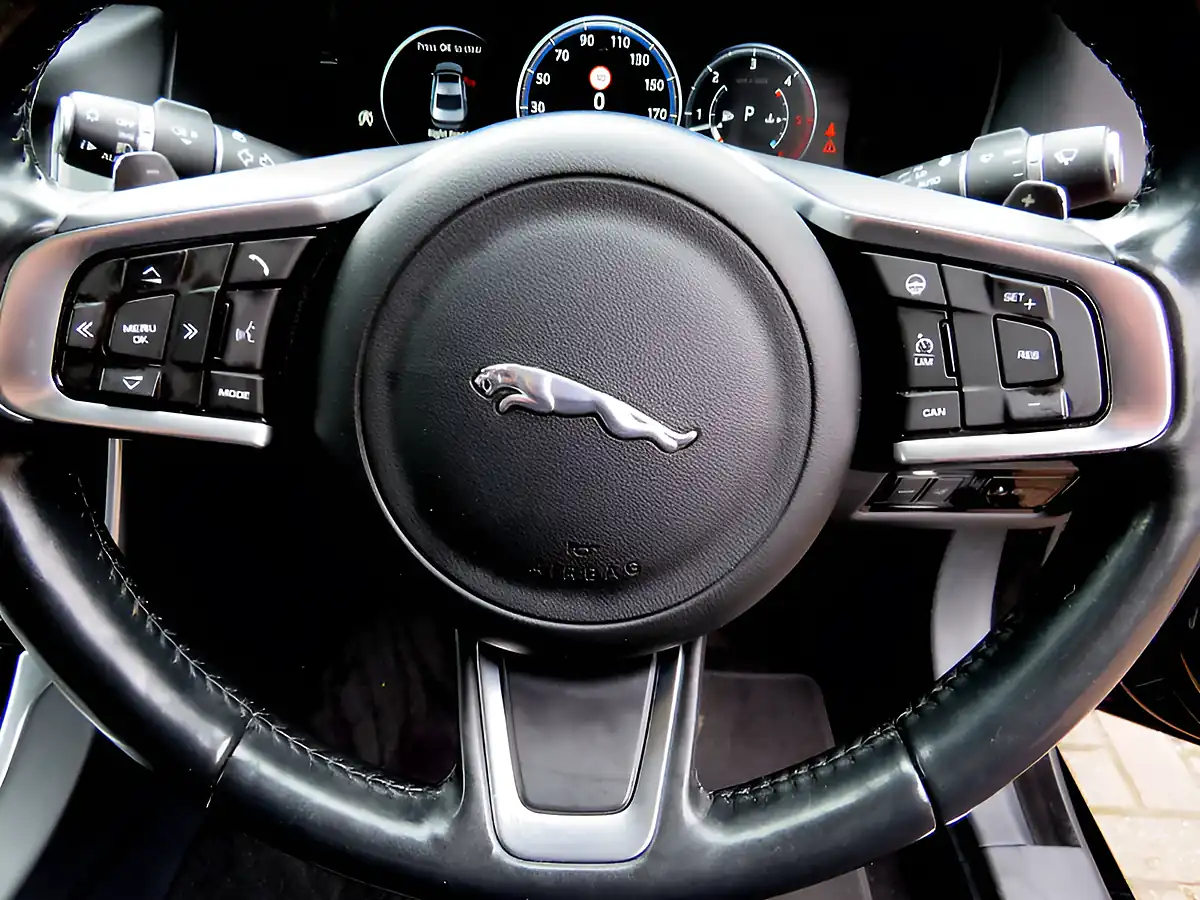 Used 2017 Jaguar Xf Portfolio Santorini Black - Interior and Exterior details 19