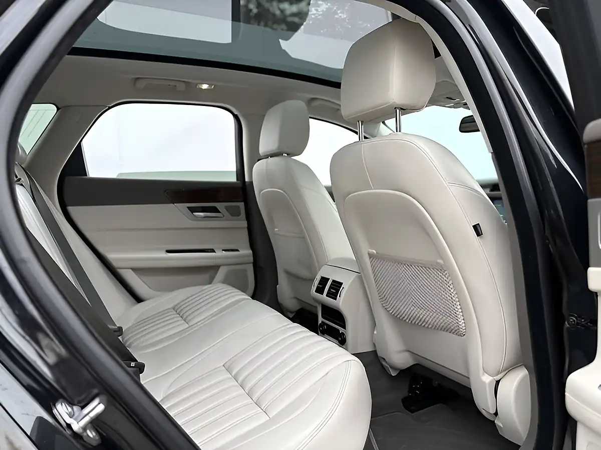 Used 2017 Jaguar Xf Portfolio Santorini Black - Interior and Exterior details 11