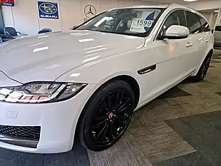 Used 2017 Jaguar Xf Portfolio Sportbrake White - Interior and Exterior details 13